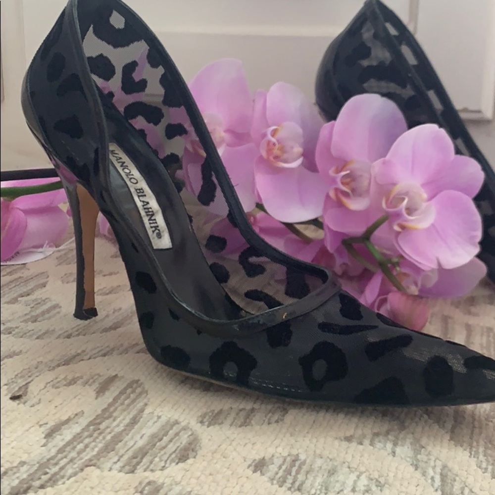 Gorgeous Manolo Blahnik leopard print heels